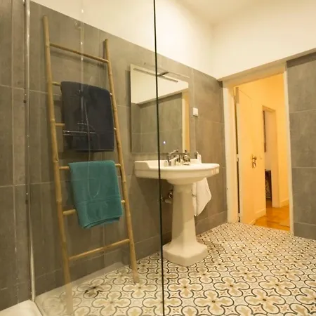 Ola - Chiado Iv Apartment Lisbon